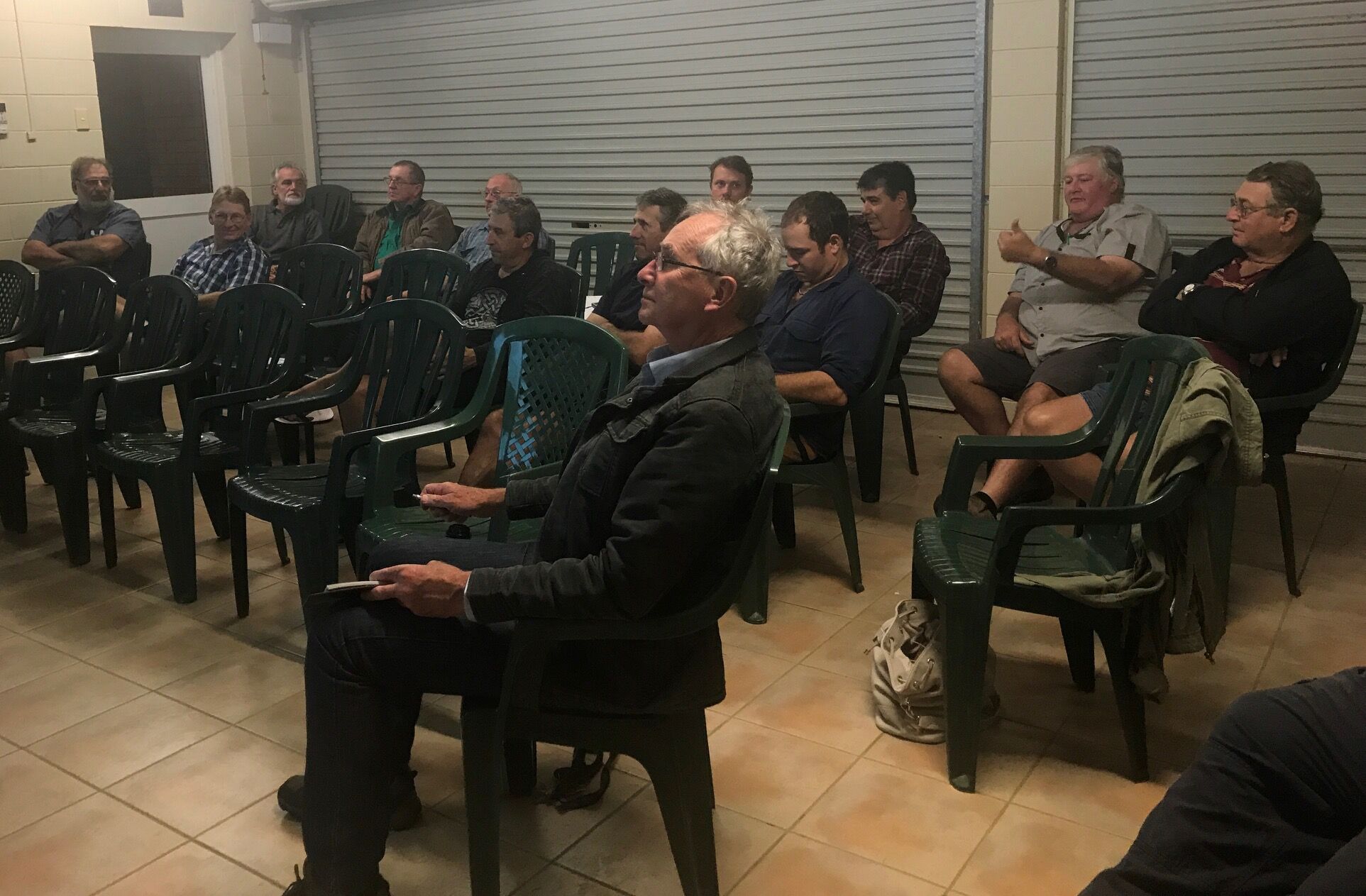 Discussion with canegrowers in Ingham