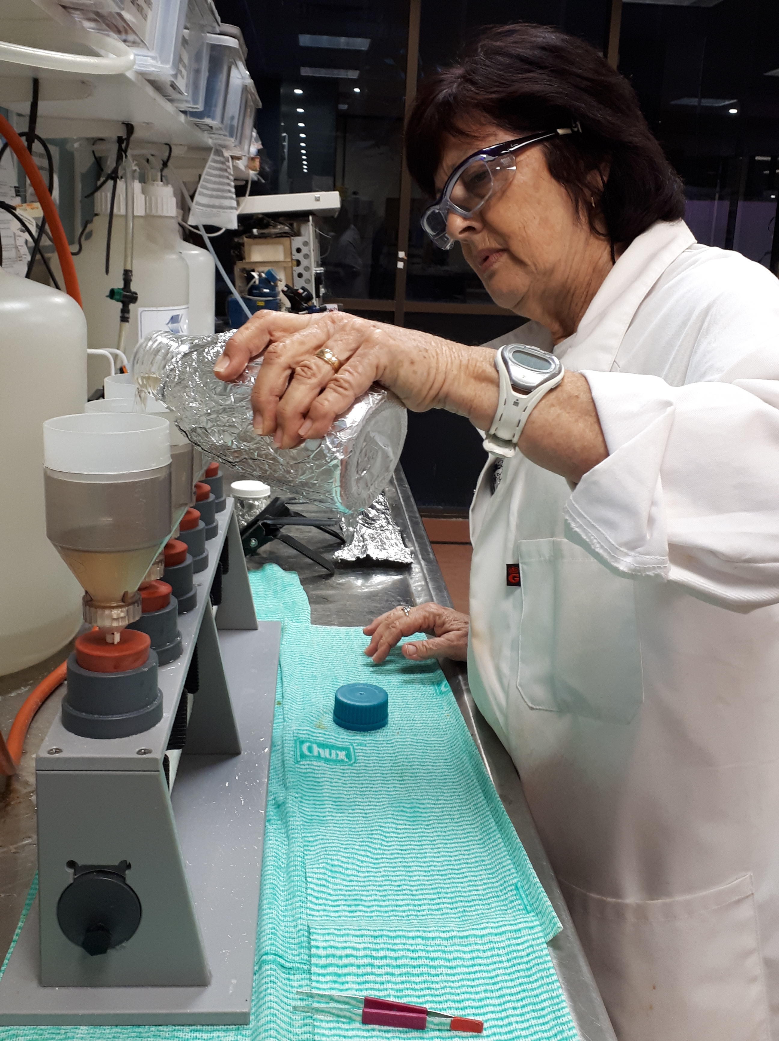 Filtering seawater samples